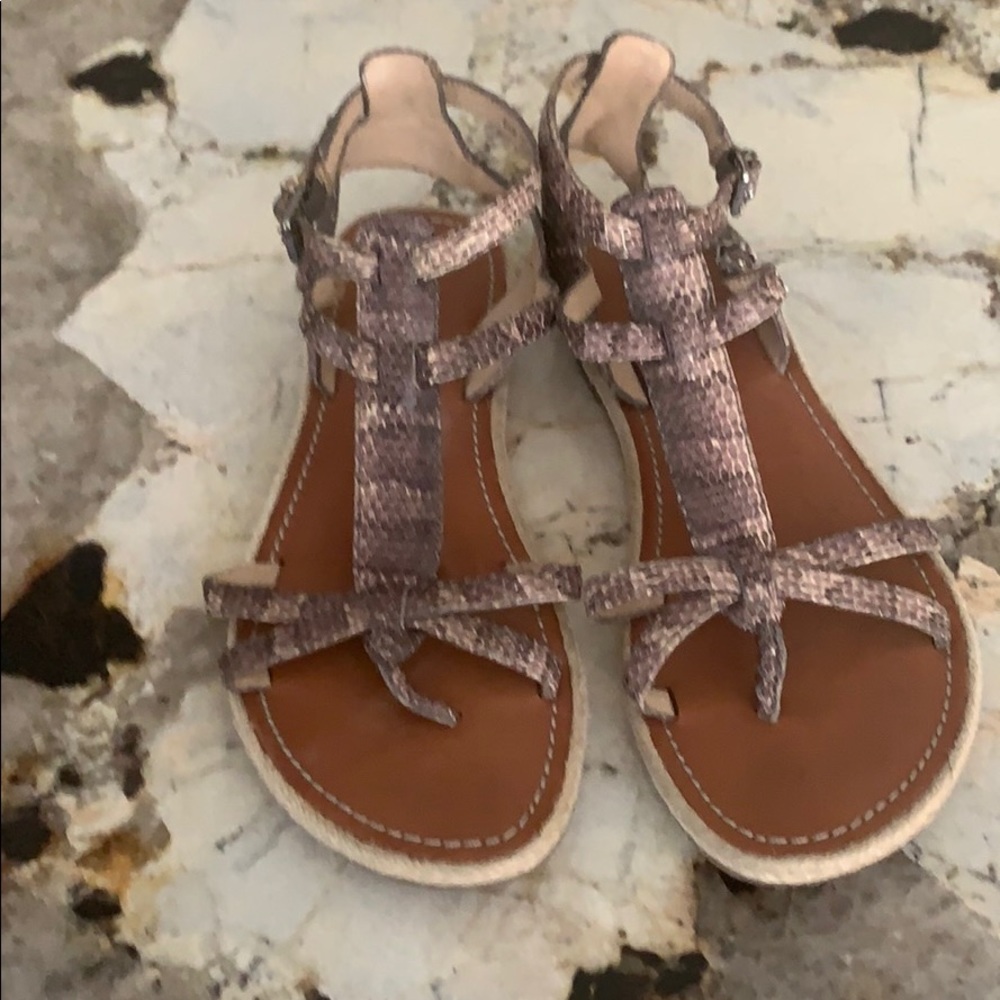 Via Spiga leather sandals